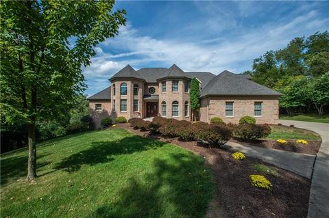 511 Ashley Ln, Clairton, PA 15025 photo 1