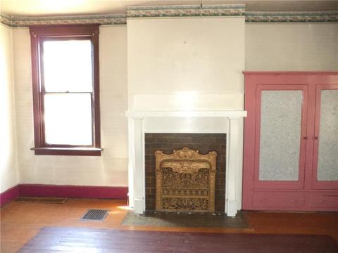 515 Ann St, Braddock, PA 15104 photo 3