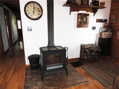 528 Dick Station Rd, Irwin, PA 15642 photo 7
