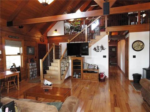 528 Dick Station Rd, Irwin, PA 15642 photo 8