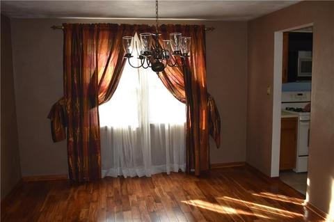 19 Barri Dr, Irwin, PA 15642 photo 5
