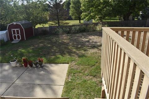 19 Barri Dr, Irwin, PA 15642 photo 21