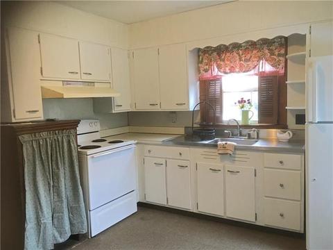 2660 River Rd, Vandergrift, PA 15690 photo 6
