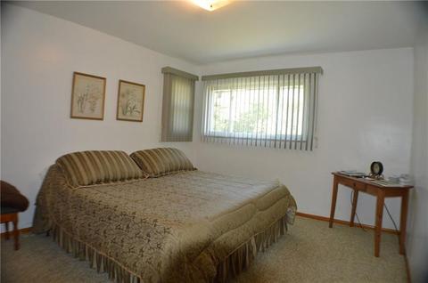 3 Second St Ext, Donora, PA 15033 photo 8
