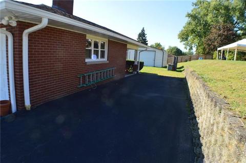 3 Second St Ext, Donora, PA 15033 photo 16