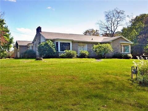 4938 Simmons Cir, Export, PA 15632 photo 1