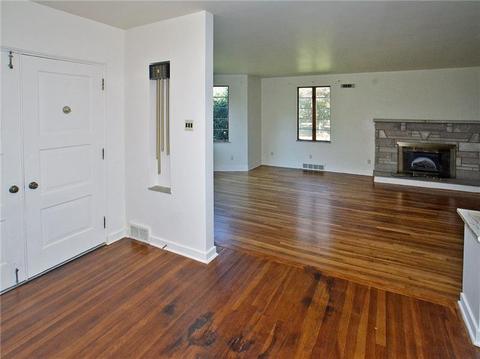4938 Simmons Cir, Export, PA 15632 photo 10