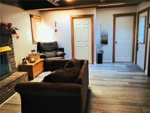 153 Constitution, Perryopolis, PA 15473 photo 11
