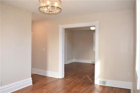 726 Pine St, Irwin, PA 15642 photo 8