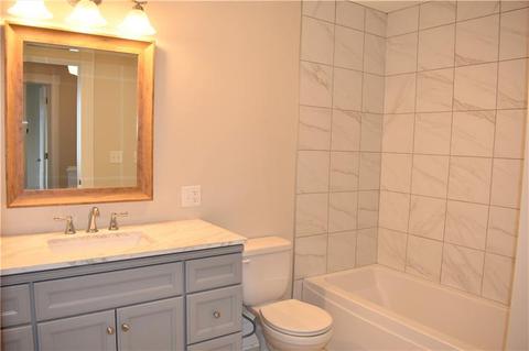 726 Pine St, Irwin, PA 15642 photo 18