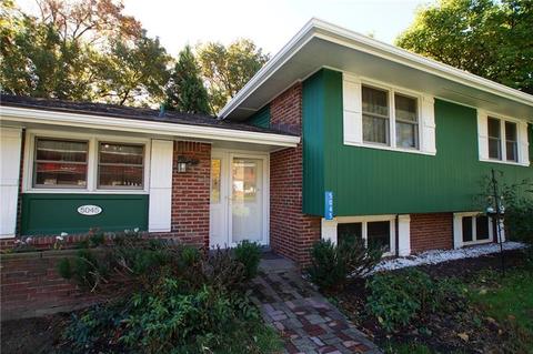5045 Sequoia Ct, Export, PA 15632 photo 2