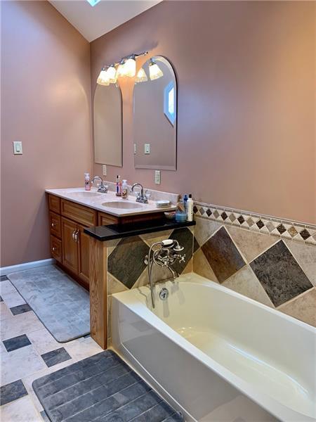 975 Monaca Rd, Monaca, PA 15061 photo 16