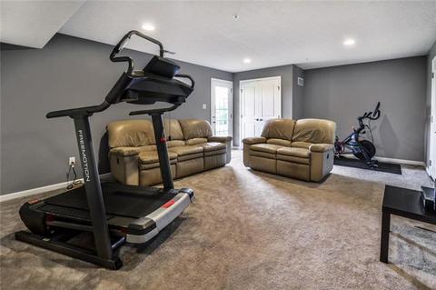 803 Pointe View Dr, Mars, PA 16046 photo 13