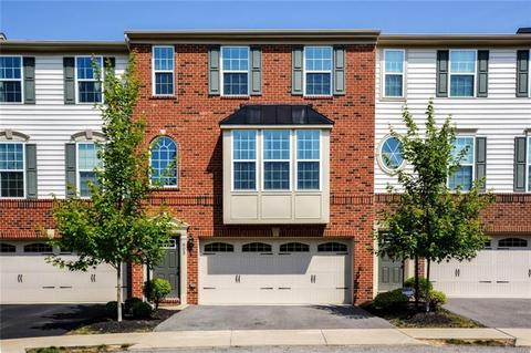 803 Pointe View Dr, Mars, PA 16046 photo 1