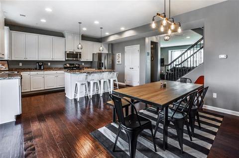 803 Pointe View Dr, Mars, PA 16046 photo 2