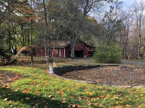 141 W Mowry, Monaca, PA 15061 photo 2