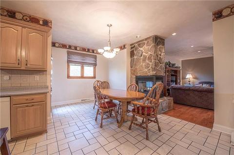 240 Durst Rd, Irwin, PA 15642 photo 10