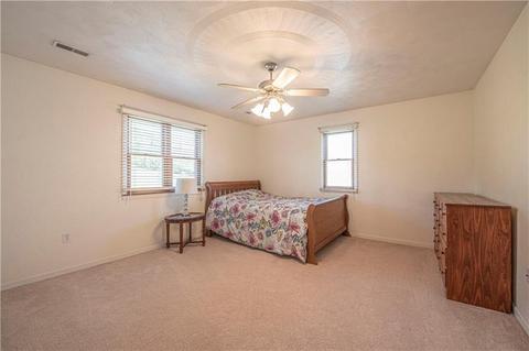 240 Durst Rd, Irwin, PA 15642 photo 17