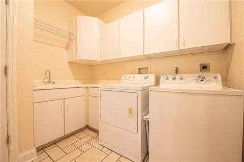 240 Durst Rd, Irwin, PA 15642 photo 19
