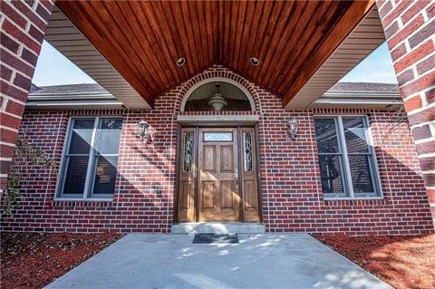 240 Durst Rd, Irwin, PA 15642 photo 3
