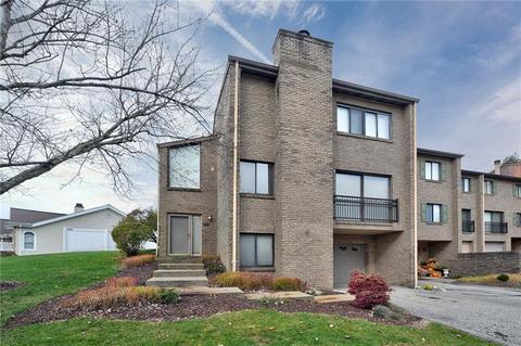 101 Williamsburg, Export, PA 15632 photo 1