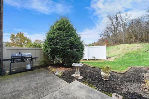 101 Williamsburg, Export, PA 15632 photo 24