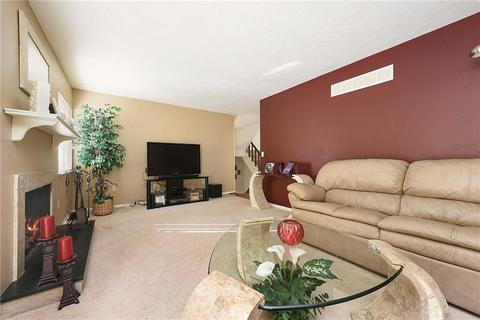 101 Williamsburg, Export, PA 15632 photo 4