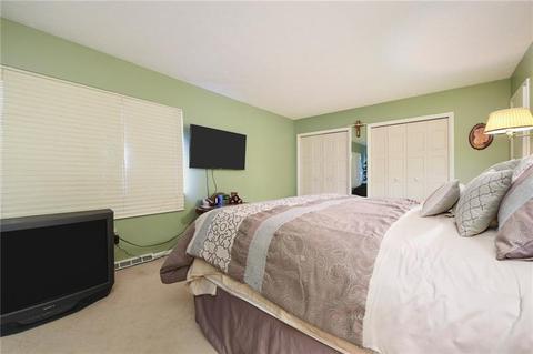 101 Williamsburg, Export, PA 15632 photo 14