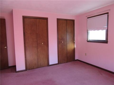 207 Cameron Dr, Irwin, PA 15642 photo 16