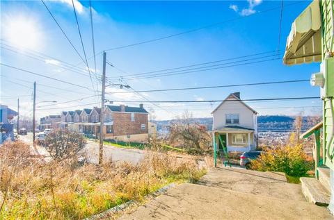553 Stokes Ave, Braddock, PA 15104 photo 6