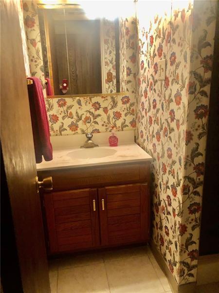 903 10th St, Irwin, PA 15642 photo 19