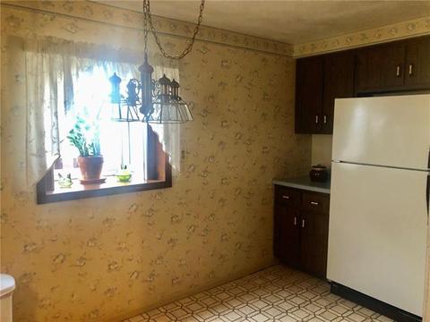 903 10th St, Irwin, PA 15642 photo 6