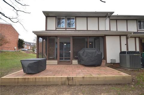 4436 Laurel Oak Dr, Hampton, PA 15101 photo 4