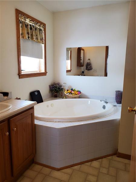 203 Old Post Rd, South Franklin, PA 15329 photo 11