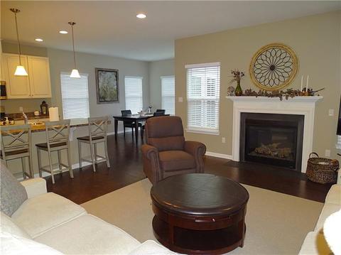 385 Brandywine Dr, Irwin, PA 15642 photo 9