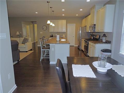 385 Brandywine Dr, Irwin, PA 15642 photo 6