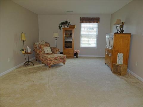 385 Brandywine Dr, Irwin, PA 15642 photo 17