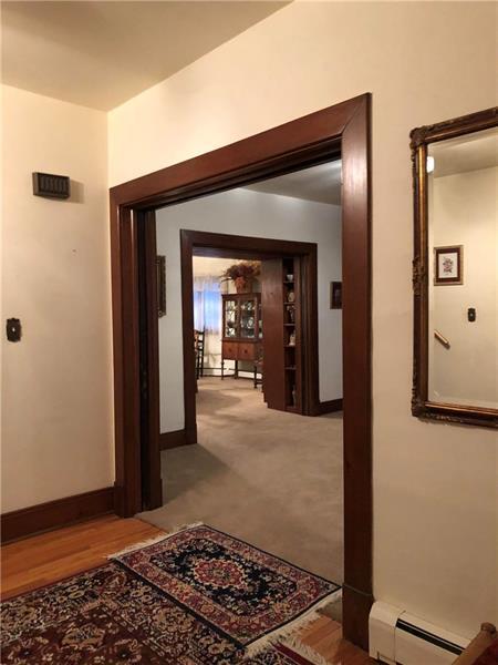 134 E Adams Ave, Vandergrift, PA 15690 photo 4