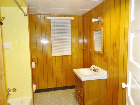 164 Main St, New Eagle, PA 15067 photo 12