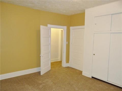 164 Main St, New Eagle, PA 15067 photo 21
