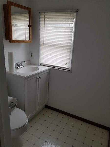 48 Beech St, Muse, PA 15350 photo 5
