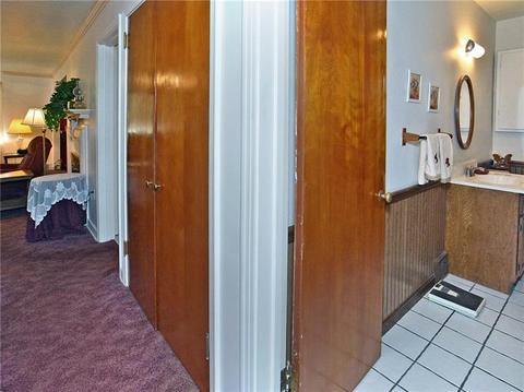 716 Hemlock St, Irwin, PA 15642 photo 18