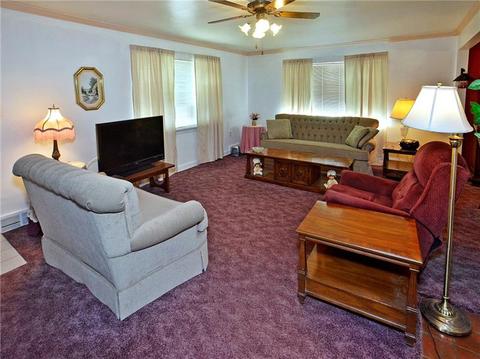 716 Hemlock St, Irwin, PA 15642 photo 3