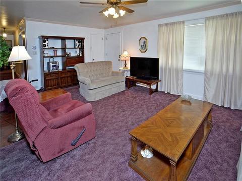 716 Hemlock St, Irwin, PA 15642 photo 2