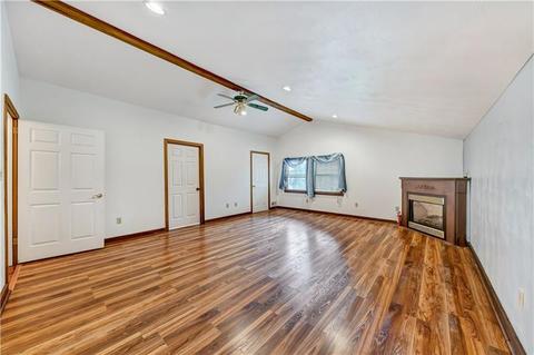 1349 Silver Ln, Coraopolis, PA 15108 photo 16