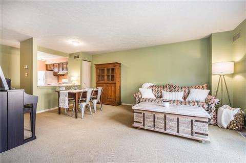 150 Mosside Loop, Seven Fields, PA 16046 photo 4