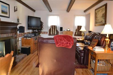 39 Hones Rd, Export, PA 15632 photo 5