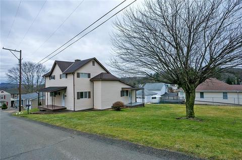5833 Roosevelt Ave, Export, PA 15632 photo 3