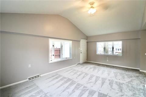 705 Ash St, Irwin, PA 15642 photo 17