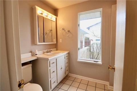 705 Ash St, Irwin, PA 15642 photo 9